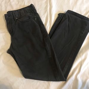 Men’s charcoal Levi’s 514